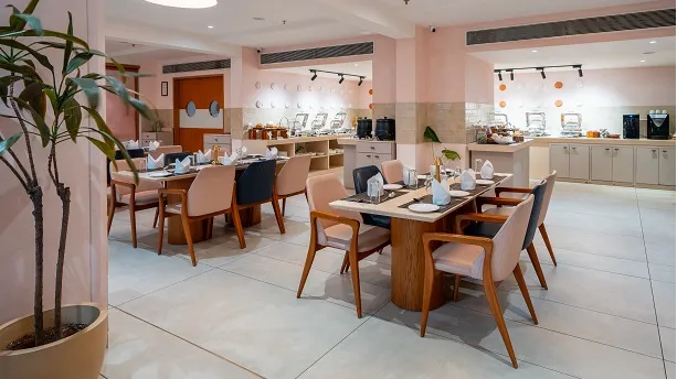 Ocellus – Multicuisine Restaurant